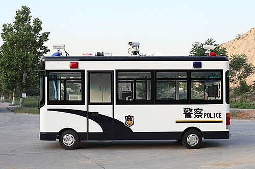 5.6m長的電動移動警務室外觀(左側展示)