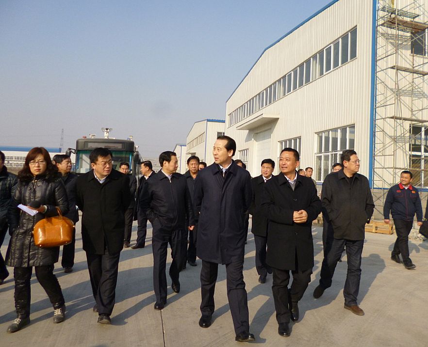 1月22日，石家莊市委副書記、市長王亮到我公司調研調研