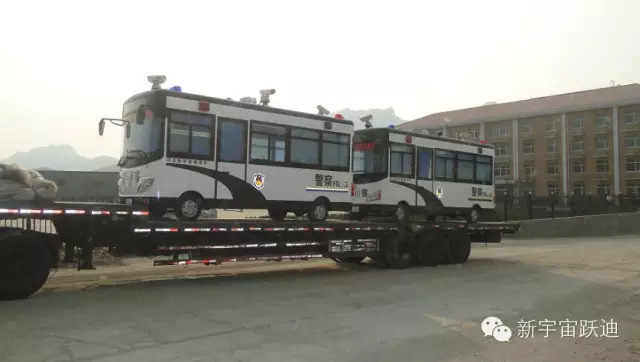 躍迪移動警務室發車新疆喀什—加速推進治安維護