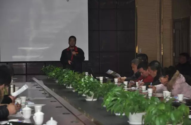 躍迪集團回饋家鄉父老—暨“金”冬臘月招商、訂貨、動銷大會河北站勝利召開