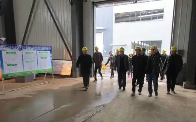 安慶市委書記虞愛華一行到安慶安達爾公司調研