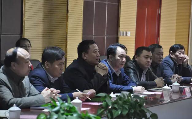 安慶市委常委、副市長(zhǎng)華克思一行到河北躍迪新能源科技集團(tuán)參觀考察