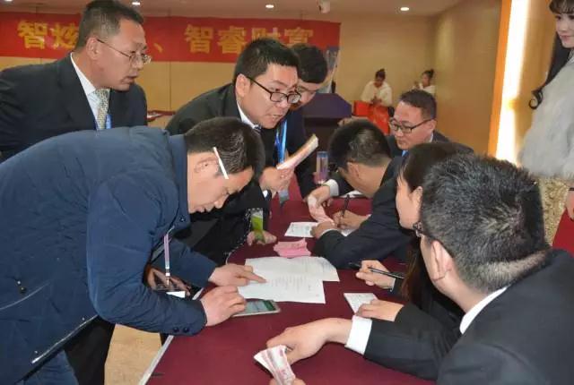 躍迪智能家族集結亮相鄭州展，萬人見證，共贏未來