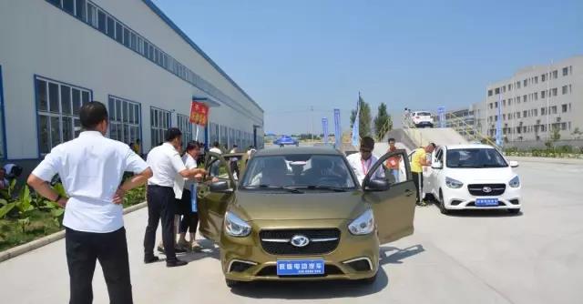 躍迪汽車—“我為家鄉(xiāng)品牌代言”大型團(tuán)購(gòu)會(huì)圓滿落幕