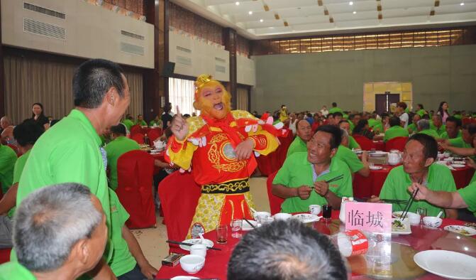 816臺！躍迪集團千人團購會再創(chuàng)新高！