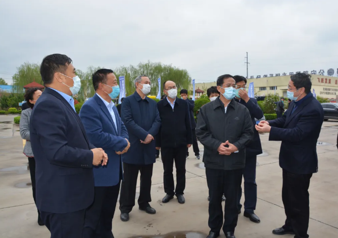 河北省政協(xié)主席葉冬松蒞臨躍迪集團調(diào)研:統(tǒng)籌抓好疫情防控和復工復產(chǎn)工作