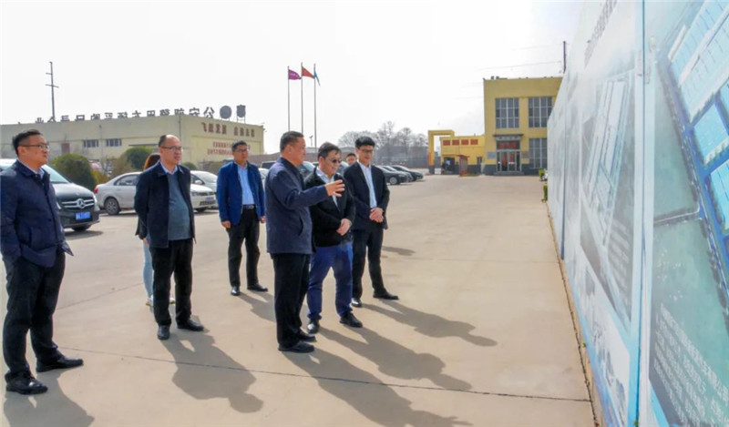 三一集團副總裁周萬春一行蒞臨躍迪集團考察調研