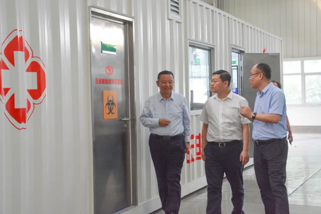 元氏縣委副書記、縣長曹鉑一行蒞臨躍迪集團考察調研