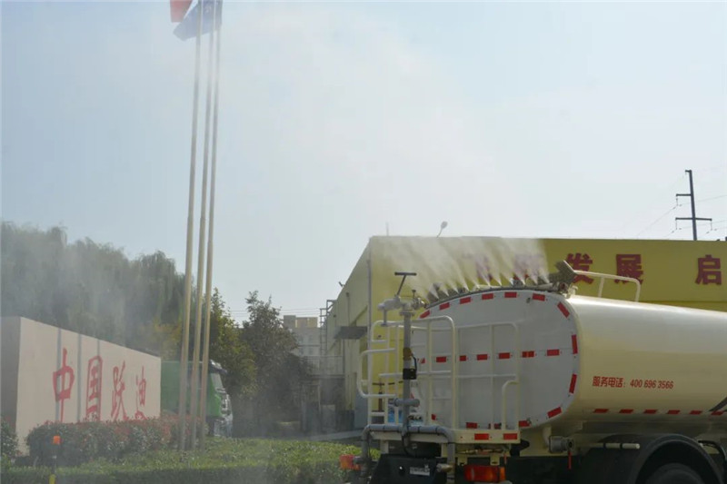 守護(hù)城市清潔丨躍迪純電動(dòng)清洗車助力道路光亮無(wú)污垢