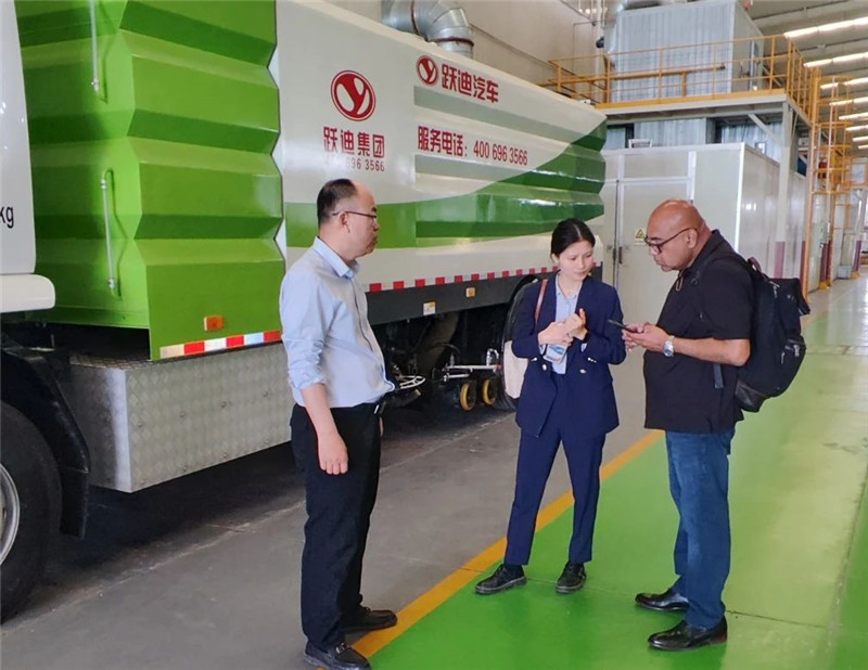 外商來(lái)訪丨美國(guó)客商到躍迪集團(tuán)洽談合作