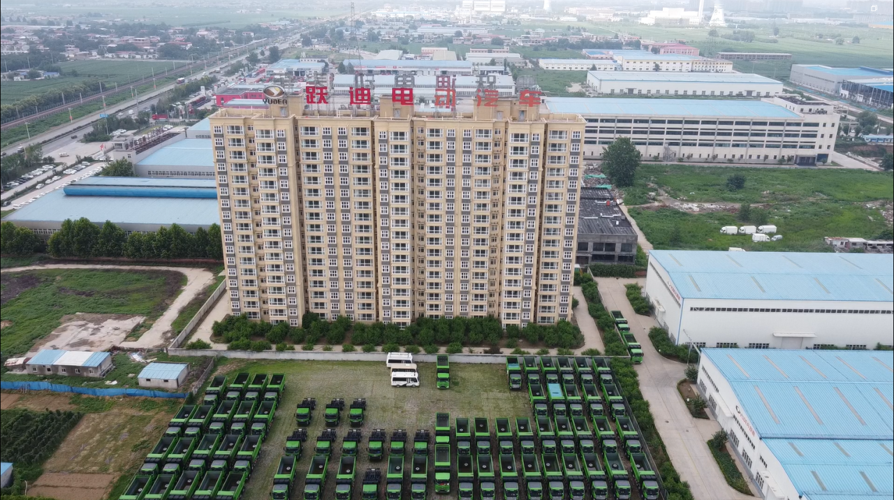 躍迪集團園林綠化粉碎車- 綠色戰場的英勇衛士