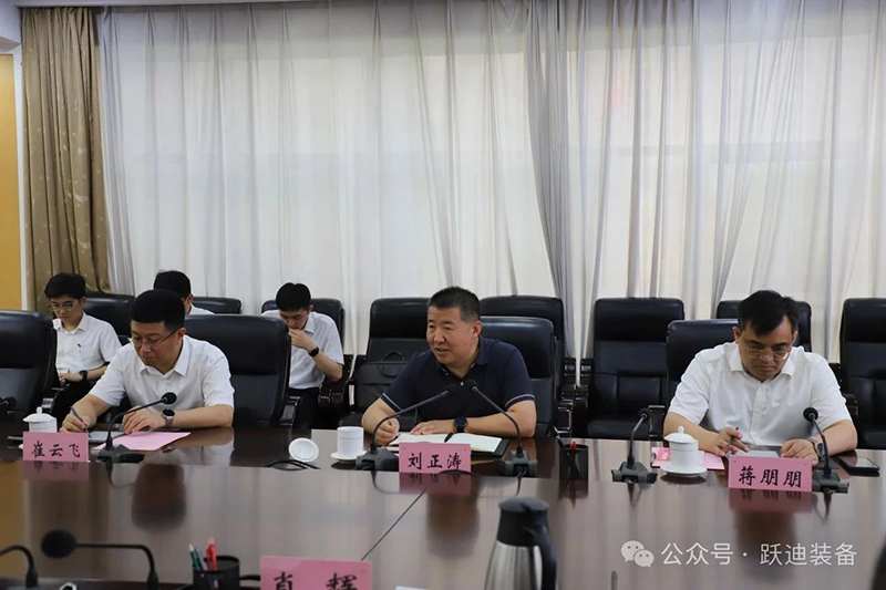中國重汽集團董事長劉正濤到躍迪集團調研